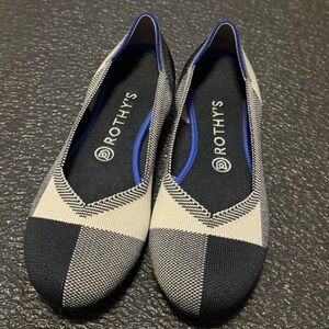 Rothy’s Limited Edition Block “The Flat” Captoe Flats Size 8.5 -read description